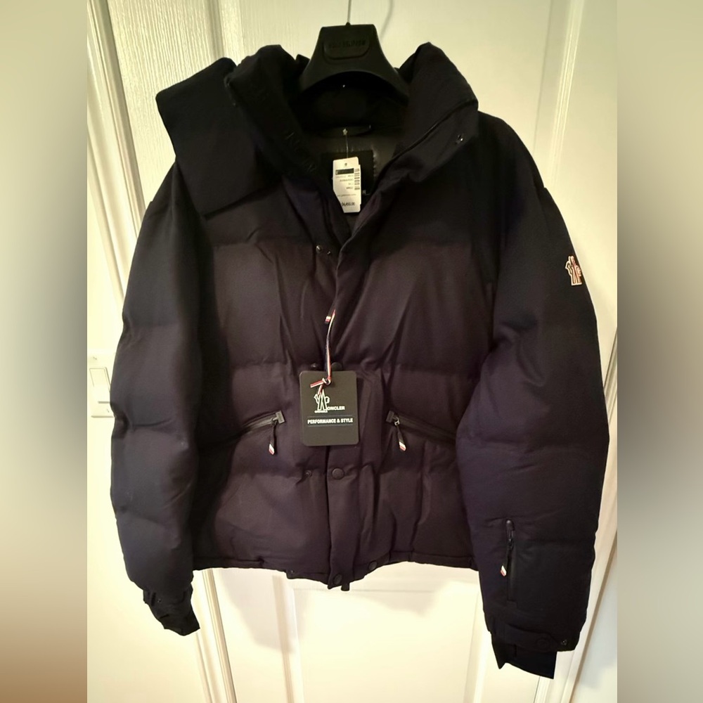 New with tag Moncler for man